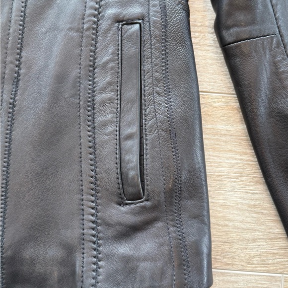 Black Genuine Leather Vintage Jacket - Picture 5 of 16